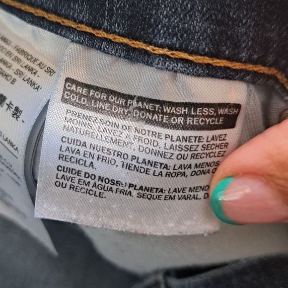 Levi's 314 Sharping Stright Denim Jeans - Picture 13 of 13